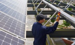 FLUKE допомагає виявляти та усувати найпоширеніші проблеми у роботі фотоелектричних систем